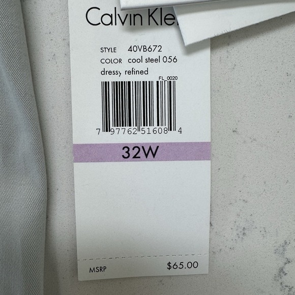 NWT Calvin Klein Grey 10" Flat Front Dressy Shorts Men's Size 32 - Picture 3 of 5